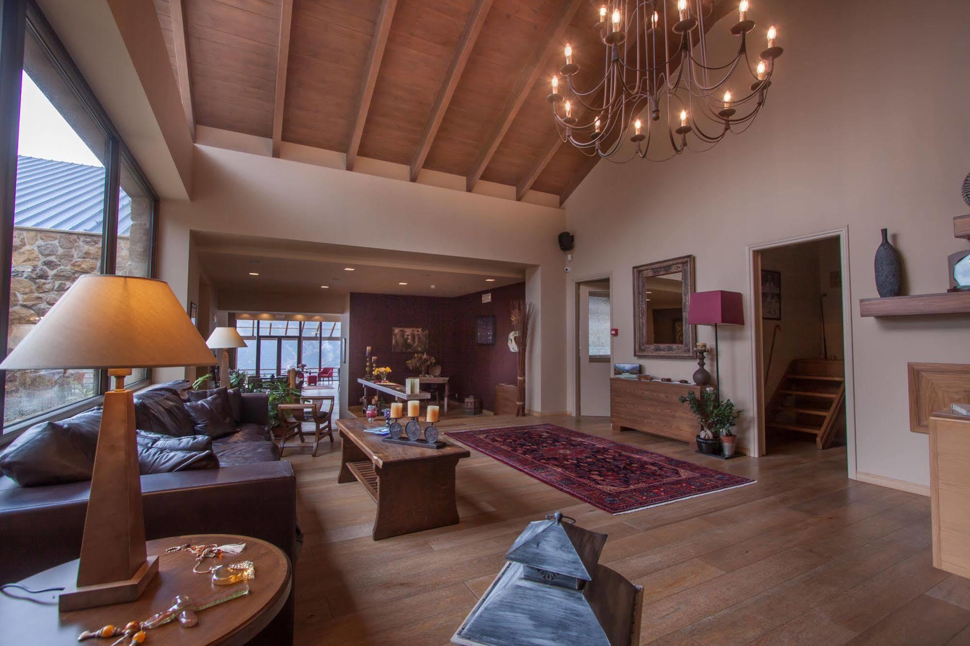 Orizontes Tzoumerkon Hotel Resort Pramanta Bagian luar foto